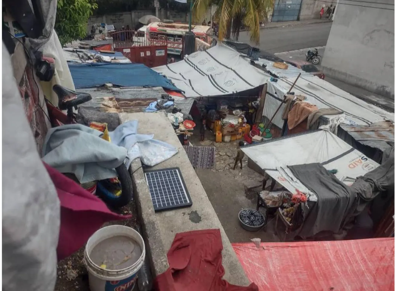 Le Cluster CCCM révèle des conditions alarmantes dans trois sites de déplacés de Port-au-Prince